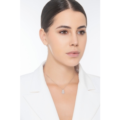 Collana in oro bianco 18k con ciondolo bimbo in diamanti
