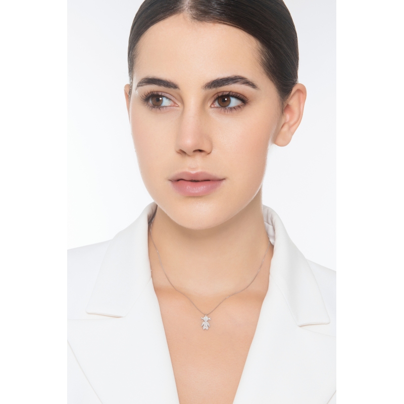 Collana in oro bianco 18k con ciondolo bambina piccola