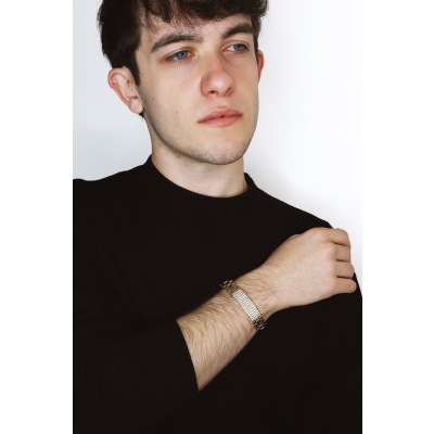 Bracciale uomo in oro giallo 750 con barra in zirconi