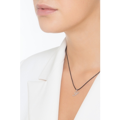 Ciondolo con lettera S in corsivo in oro bianco 18k