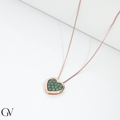Emeralds pavè burnished heart pendant necklace in rose gold 18k