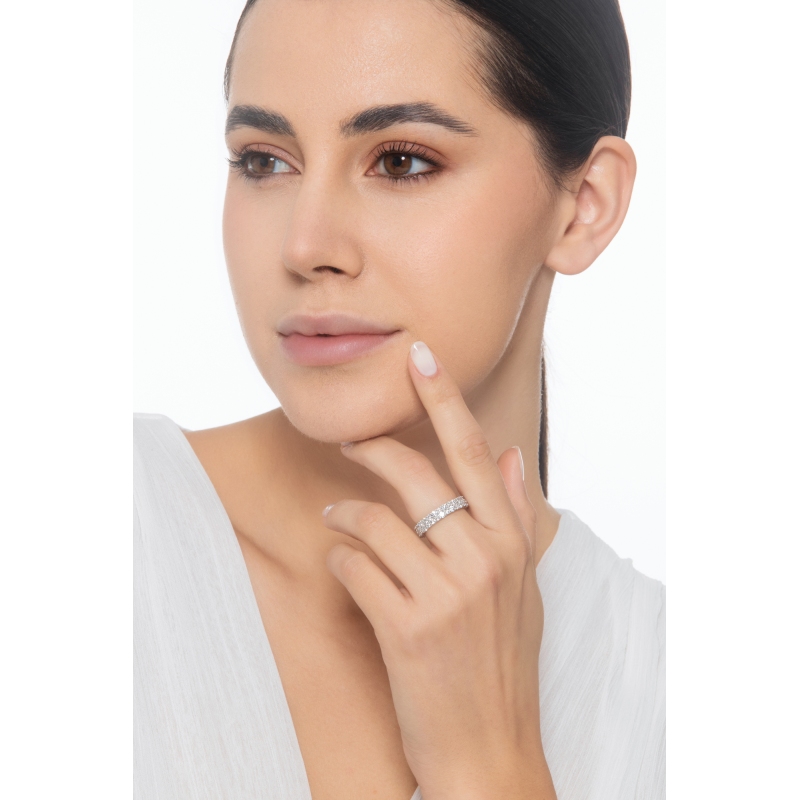 Anello eternity in oro bianco 750 con due file in diamanti