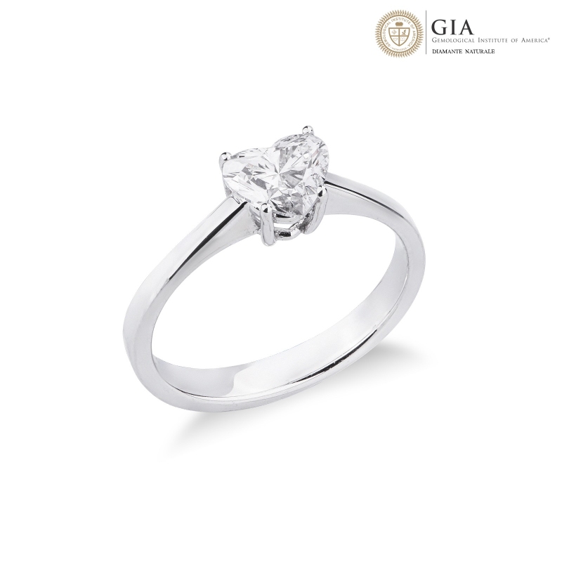 Anello con diamante taglio cuore 1.00ct  GIA in oro bianco 18k