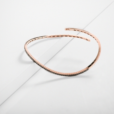 Bracciale in oro rosa 750 con diamanti neri
