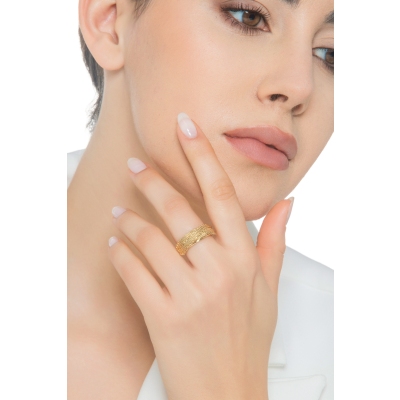 Anello a fascia con intrecci tessuto in oro giallo 750