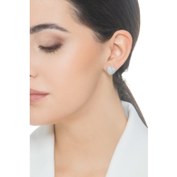 Orecchini in oro bianco 18k con cuore in pavè di diamanti 2