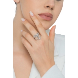 Anello design a forma di cuore in oro bianco 750 con diamanti 2