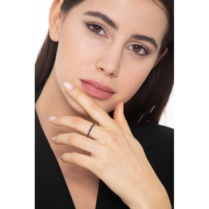 Eternity ring with black diamonds in white gold 18k 