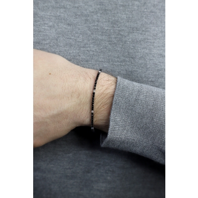 18k white gold tennis bracelet with black and white diamonds