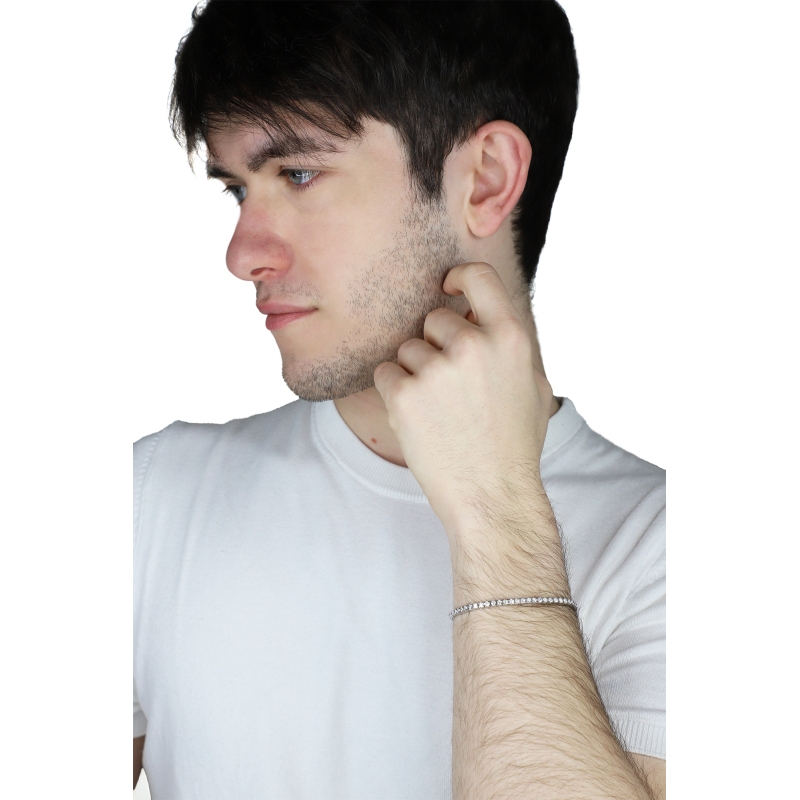 Bracciale Tennis lineare in oro Bianco 18k con Diamanti