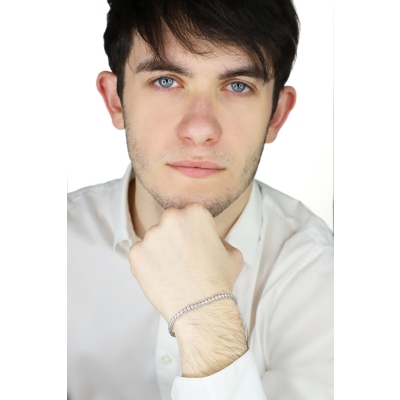 Bracciale Tennis lineare in oro Bianco 18k con Diamanti 