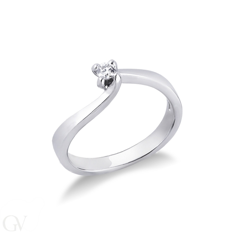 Solitaire ring in white gold 18k with diamond, 0,15 ct