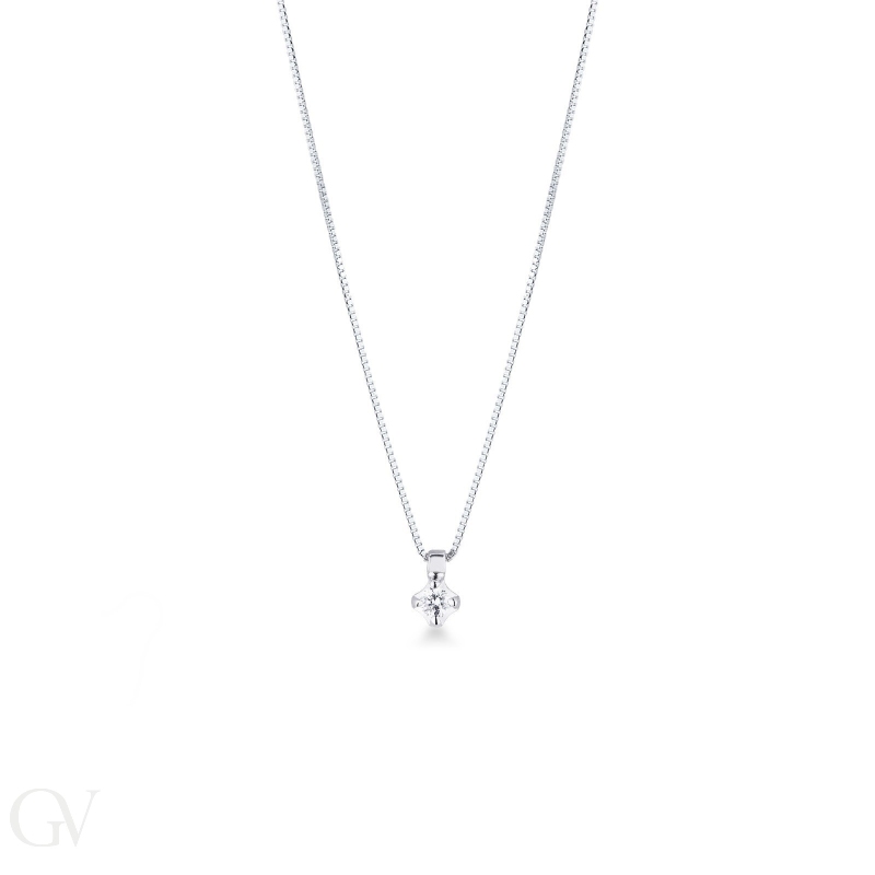 White gold 18k necklace with 0,05 ct solitaire pendant