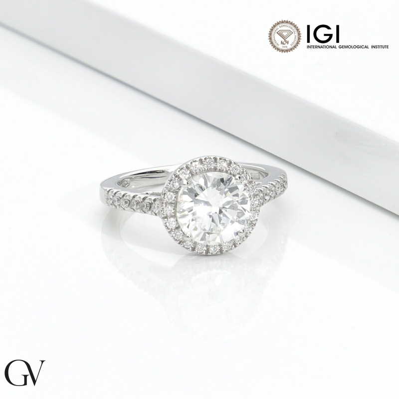 Anello solitario con diamante 2.00ct IGI in oro bianco 18k