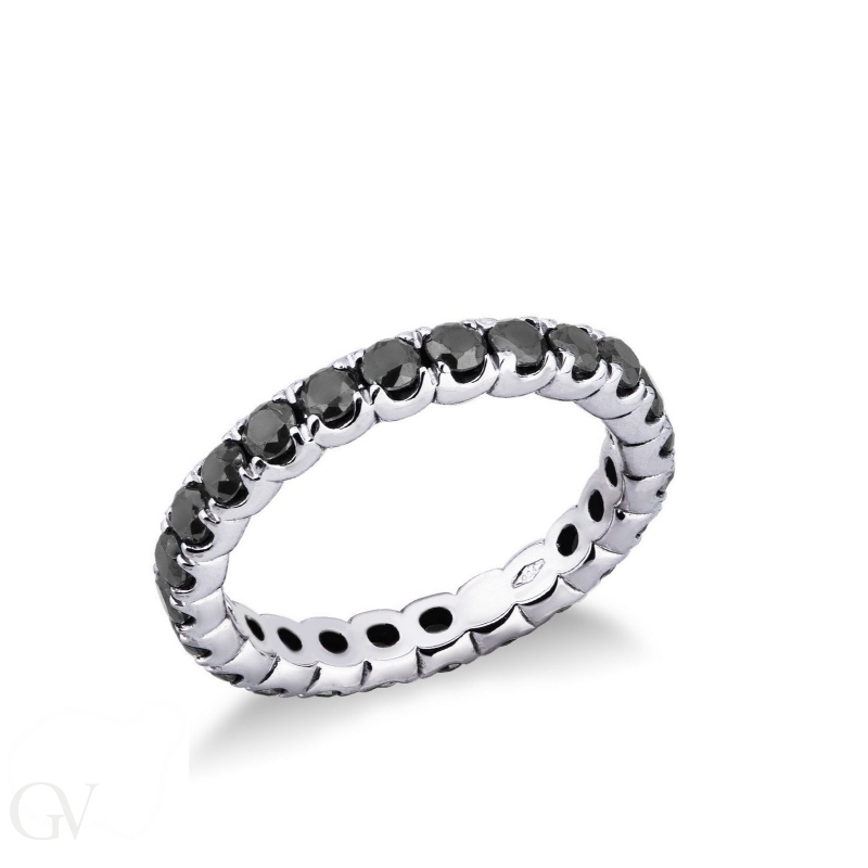 18k white gold eternity ring with black diamonds 