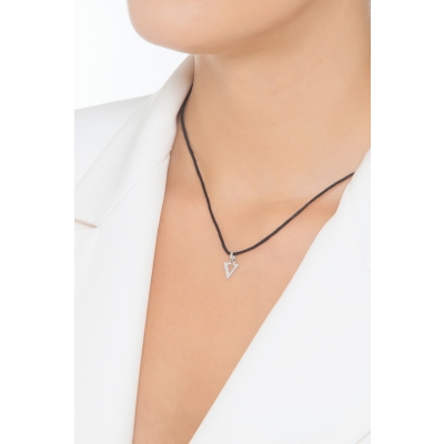 Ciondolo con lettera V stampatello in oro bianco 18k