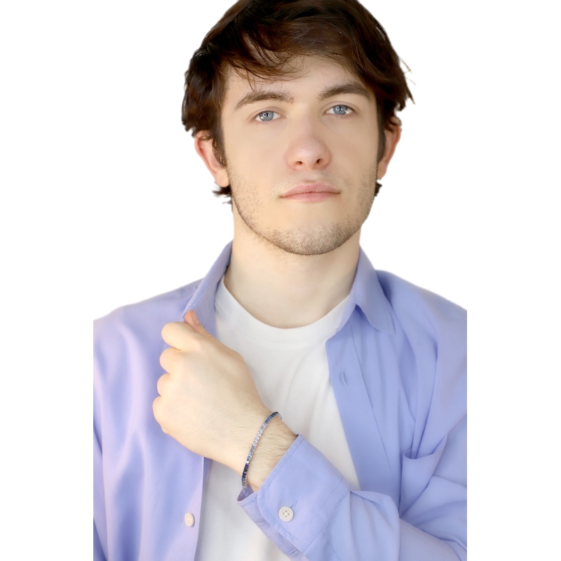 Bracciale Tennis in oro bianco 18k con Zaffiri blu sfumati taglio princess.