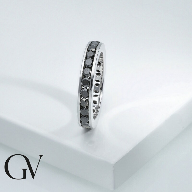White gold 18k Full channel eternity ring with black diamonds 