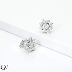 Orecchini in oro bianco 750 a fiore con diamanti