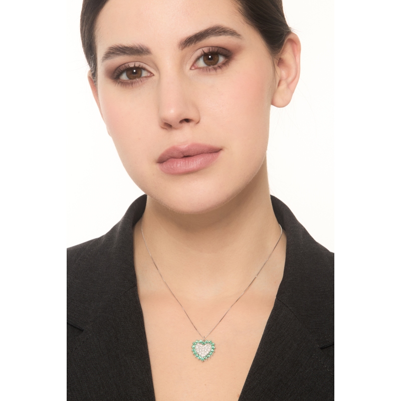 CIONDOLO CUORE PAVÈ IN BRILLANTI E CONTORNO IN SMERALDI