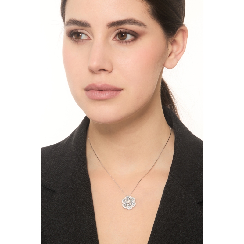 Collana acquamarina fiore e diamante in oro bianco 