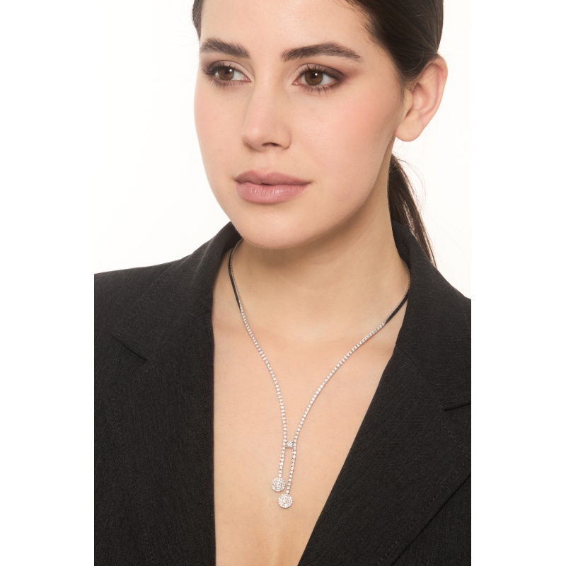 Collana design in oro bianco 18k con diamanti