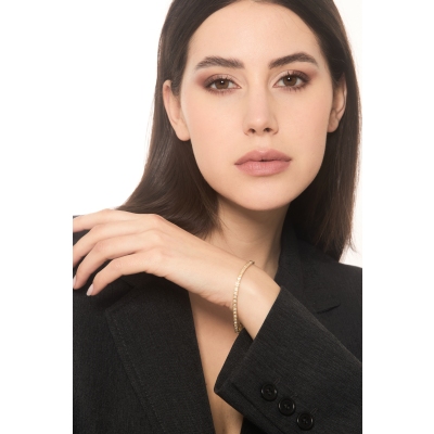 18k yellow gold, stylish tennis bracelet with diamonds