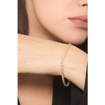 18k yellow gold, stylish tennis bracelet with diamonds
