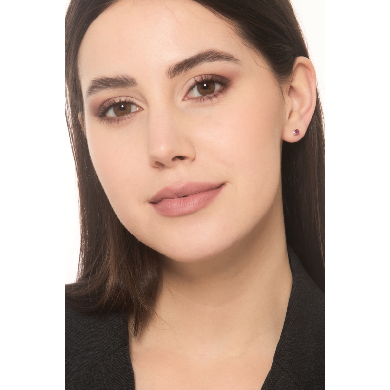 Orecchini punto luce in oro bianco 18k con rubini