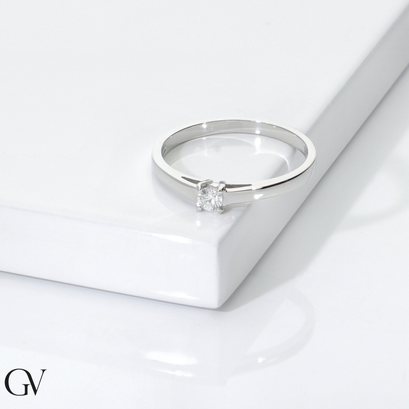 Solitario Passione diamante 0,10 ct in oro bianco 18k 