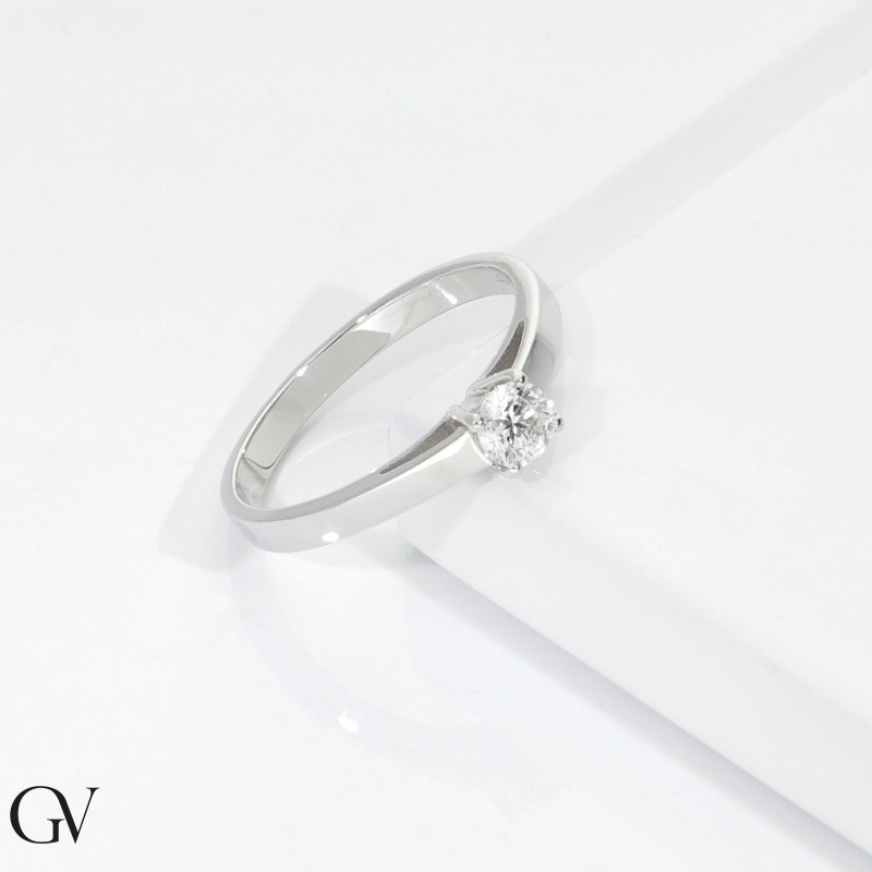 Solitario Passione diamante 0,30 ct in Oro Bianco 18k