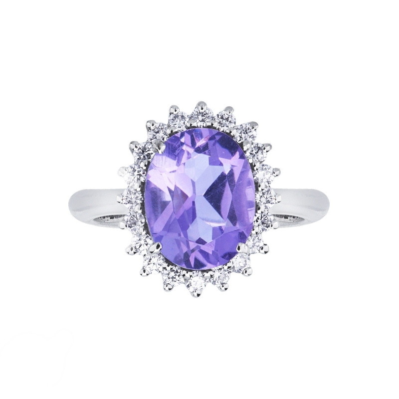 White gold 18k halo ring with diamonds and central amethyst