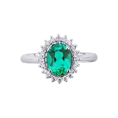 Halo ring white gold 18k with diamonds and emerald