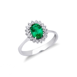 White gold 18k halo ring with diamonds and emerald oval cut 