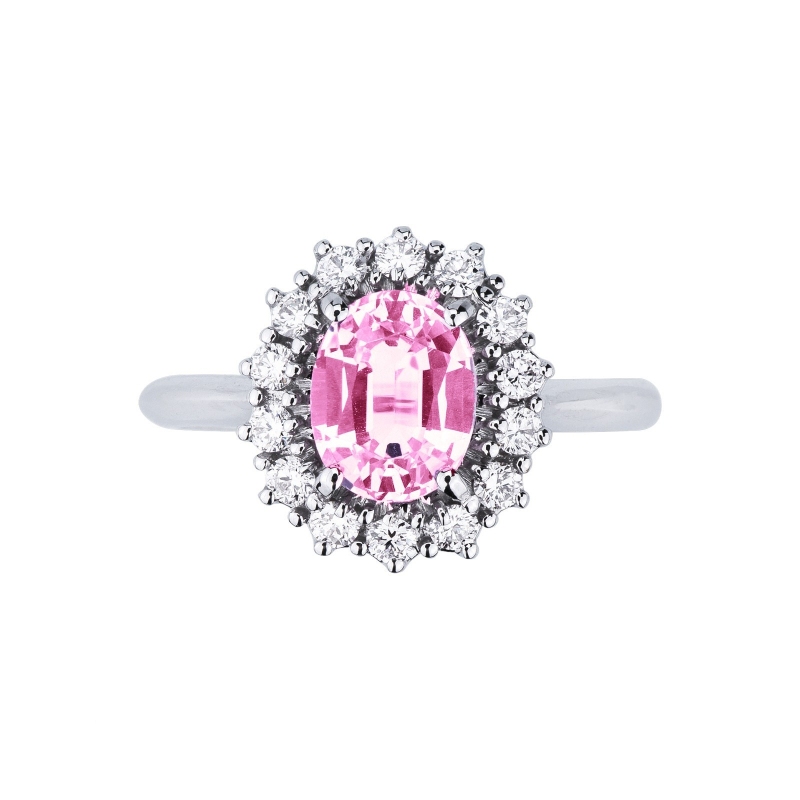 Halo ring in white gold 18k with pink sapphire 8x6 mm and diamonds