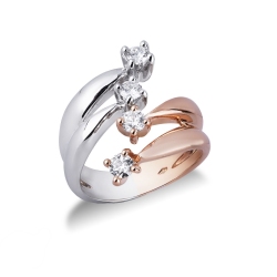 White and rosé gold 18k curved shank ring with four diamonds 