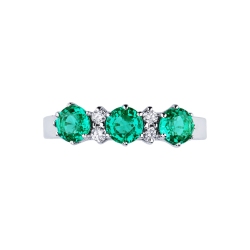 White gold 18k ring with emeralds and diamonds  2