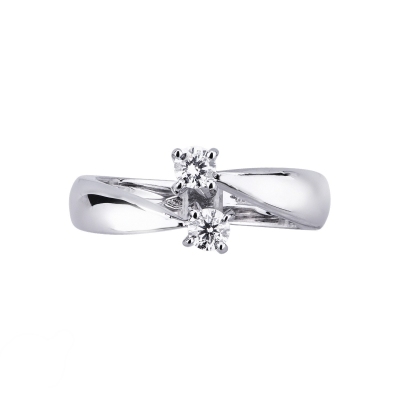 18k white gold curved shank diamond ring