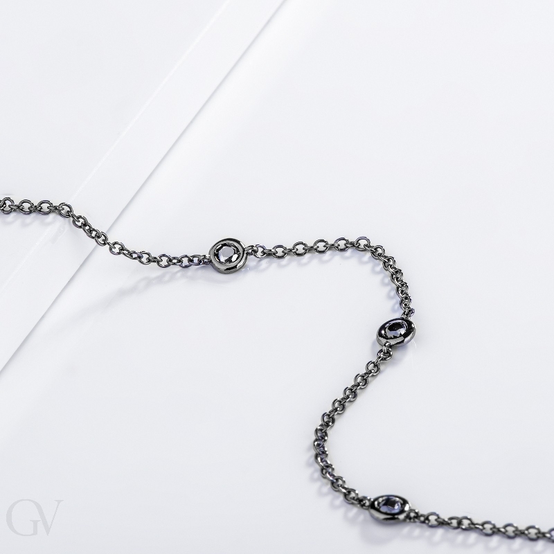 Bracciale da uomo in oro brunito 18k a 5 castoni con diamanti neri, cm 20