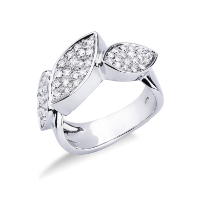 Diamond pavé ring in white gold 18k