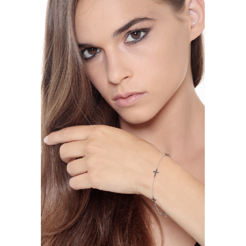 Bracciale in oro Bianco 18k con croci in Diamanti neri, 15+3 cm
