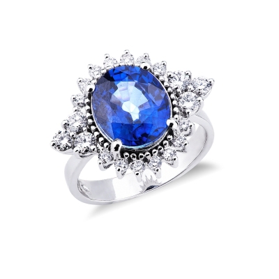White gold 18k ring with diamonds and an oval cut blue sapphire