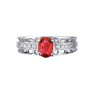 18k white gold ring with a central ruby and diamonds 
