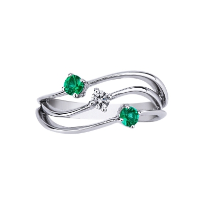 Trilogy ring white gold 18k with emeralds and diamond 