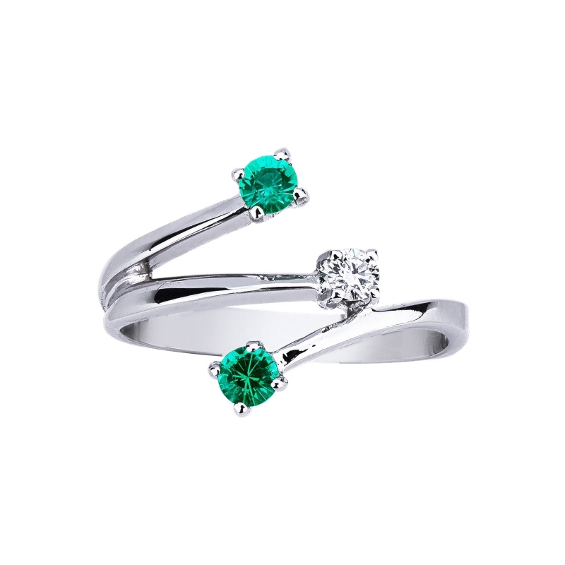 White gold 18k trilogy ring with diamonds and emeralds