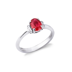 White gold 18k with ruby and diamonds 
