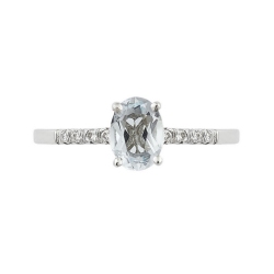 White gold 18k ring with a central aquamarine and diamonds shoulder set 2