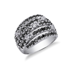 18k white gold ring with white and black diamonds 