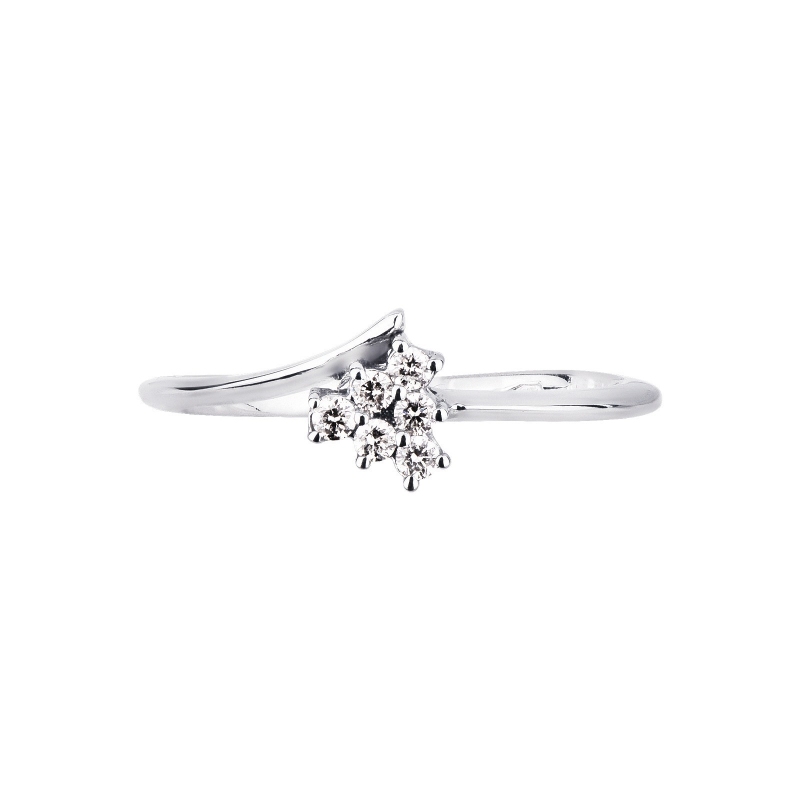 White gold 18k pavé ring with six diamonds 