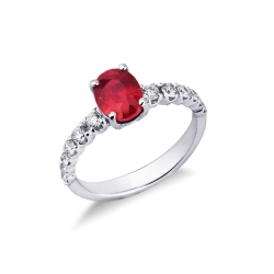 Ring 18k white gold with ruby and diamonds